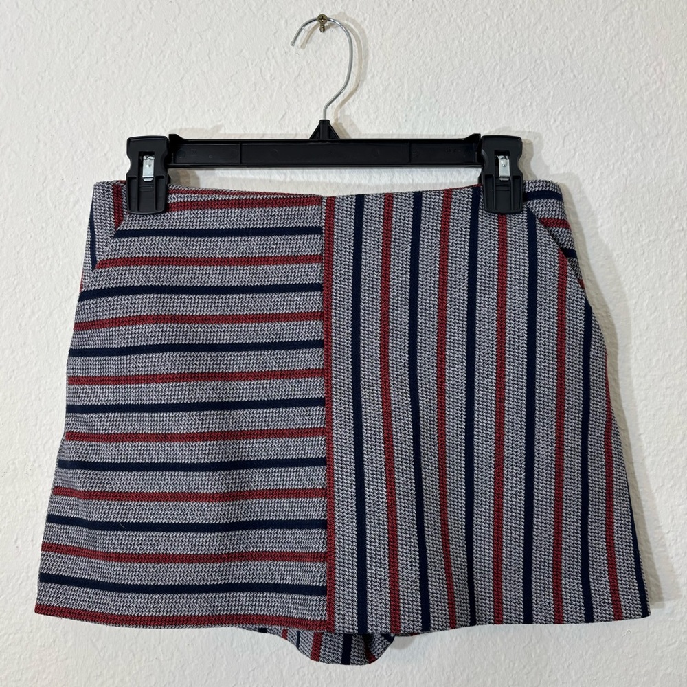 ZARA Trafaluc Striped Knit Skort Mini Shorts Navy Red Gray Size Small